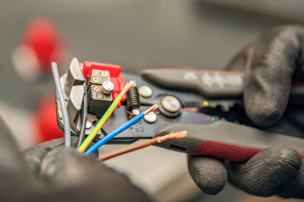 Best Local Electrician Companies  in Harvest, AL